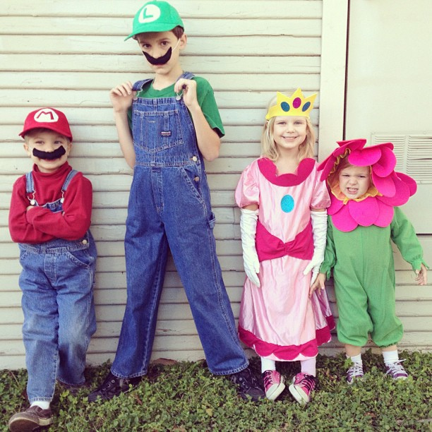 Mario kart Halloween costumes  Teacher halloween costumes, Halloween  costumes friends, School halloween costumes