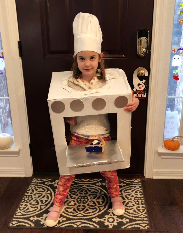 DIY Oven costume made from cardboard box